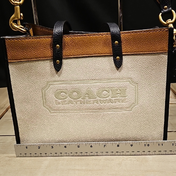Coach Other - Coach Leatherware Tan and Black Bag